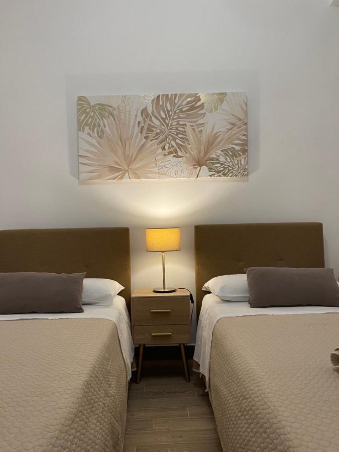 Taormina Family Apartment エクステリア 写真